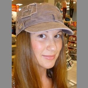 Beige/Dark Khaki Distressed Trendy Baseball Cap